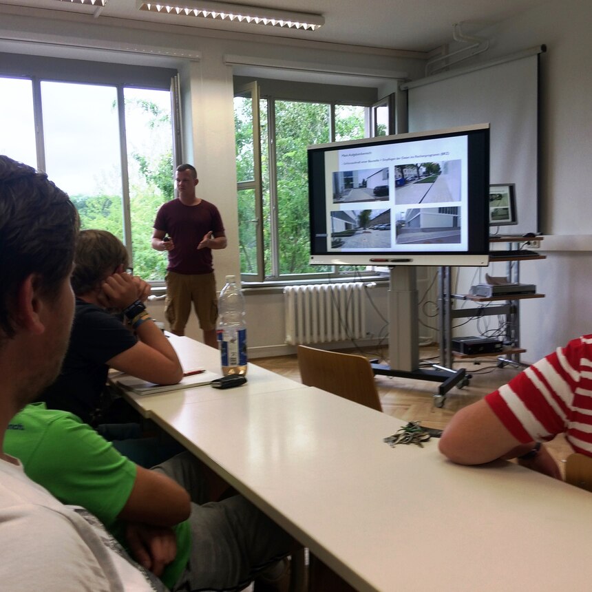 Vorträge zum Betriebstraining der GaLaBau-Techniker im Klassenraum