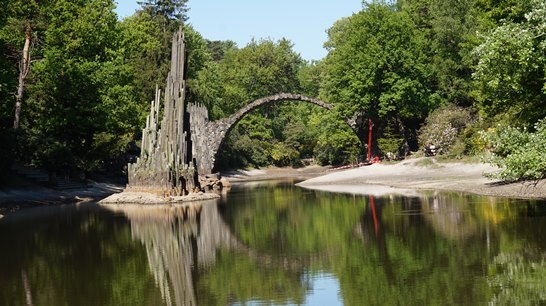 Rakotzbrücke im Park Kromlau