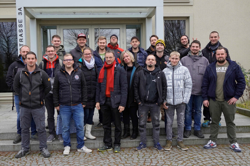 Gruppenbild der neuen Meisterklasse Garten- und Landschaftsbau