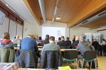 Besucher des Fachtages Sicherungstechnik in der Landwirtschaft